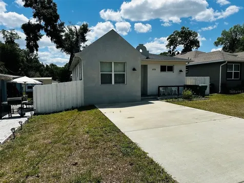 606 W Voorhis Avenue Deland FL 32720