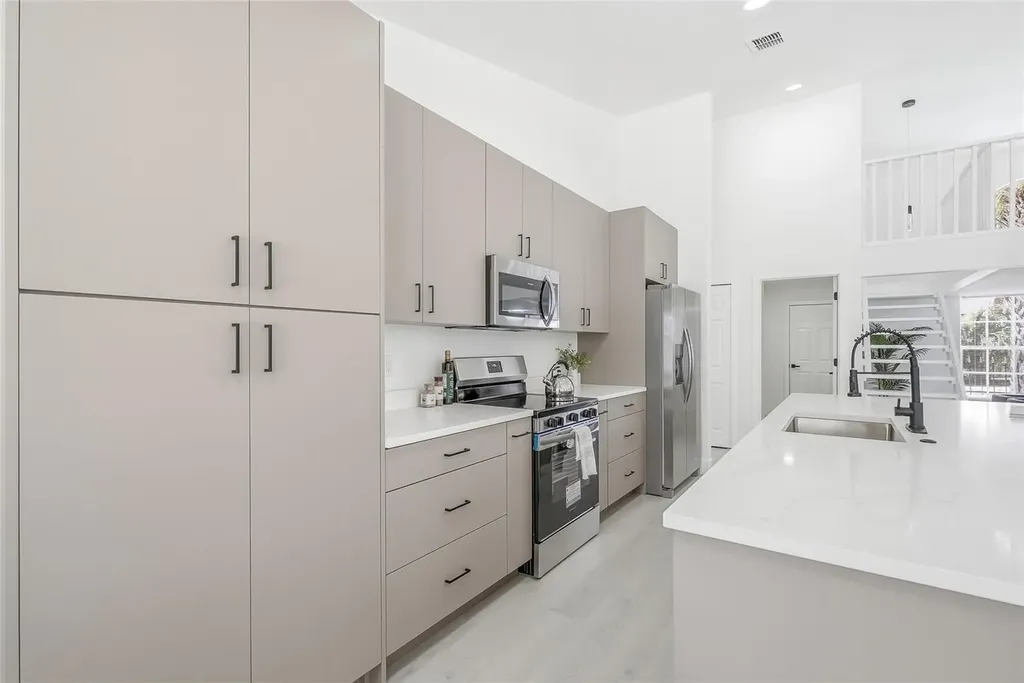 1307 Belcher Drive Tarpon Springs FL 34689