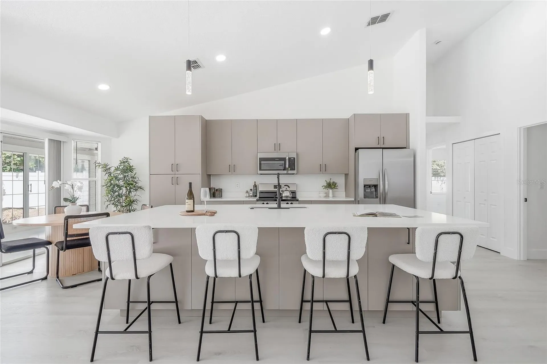 1307 Belcher Drive Tarpon Springs FL 34689