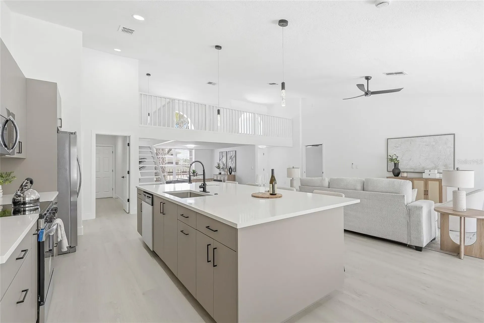 1307 Belcher Drive Tarpon Springs FL 34689