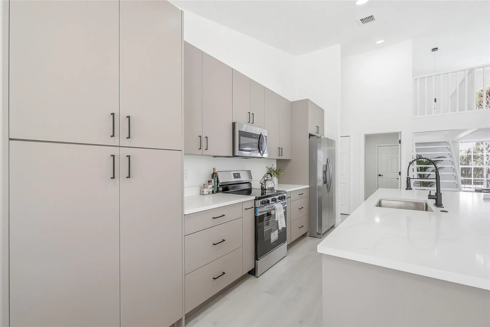 1307 Belcher Drive Tarpon Springs FL 34689