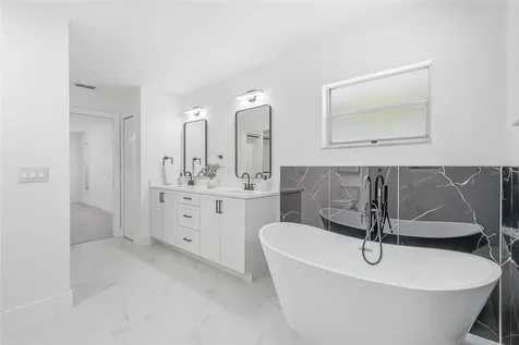 1307 Belcher Drive Tarpon Springs FL 34689