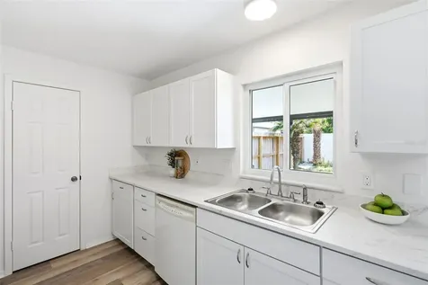 502 Sea Hawk Court Edgewater FL 32141