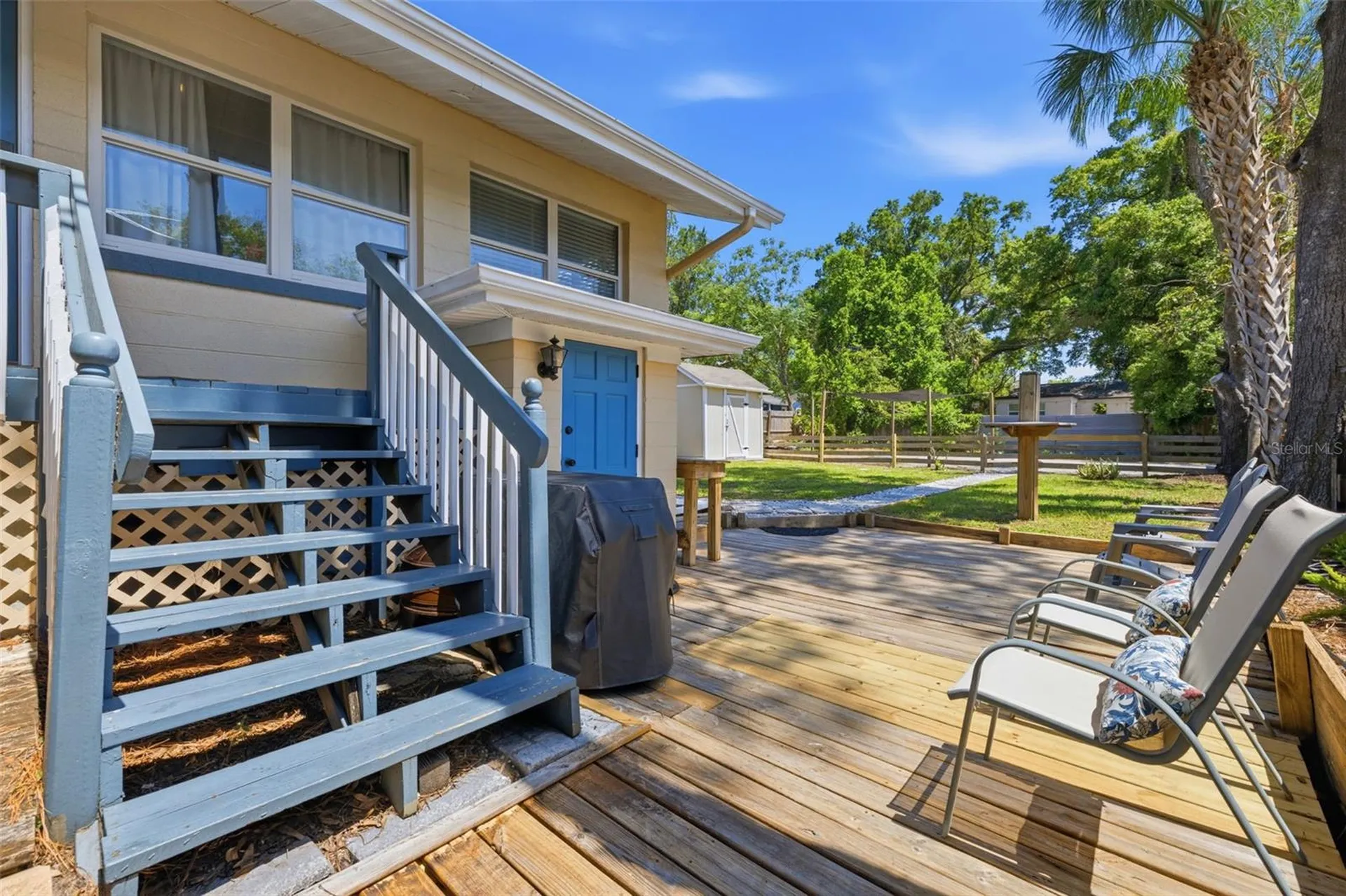 1423 E Henry Avenue Tampa FL 33604