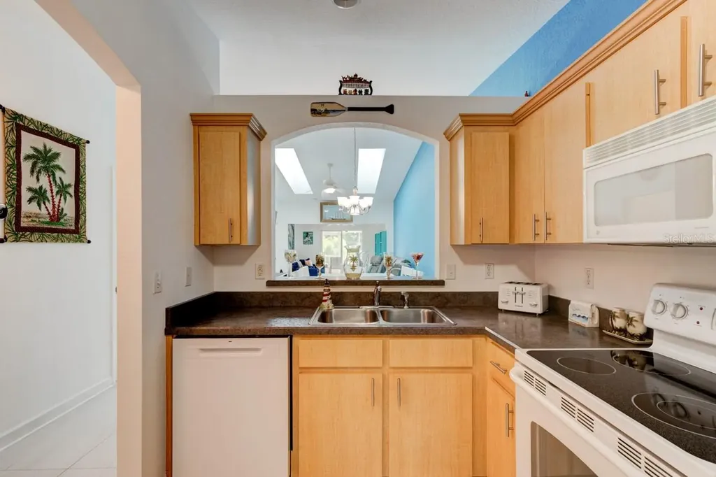 2246 Hawks Cove Circle New Smyrna Beach FL 32168