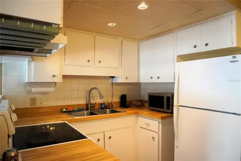 4315 Tahitian Gardens Circle Holiday FL 34691