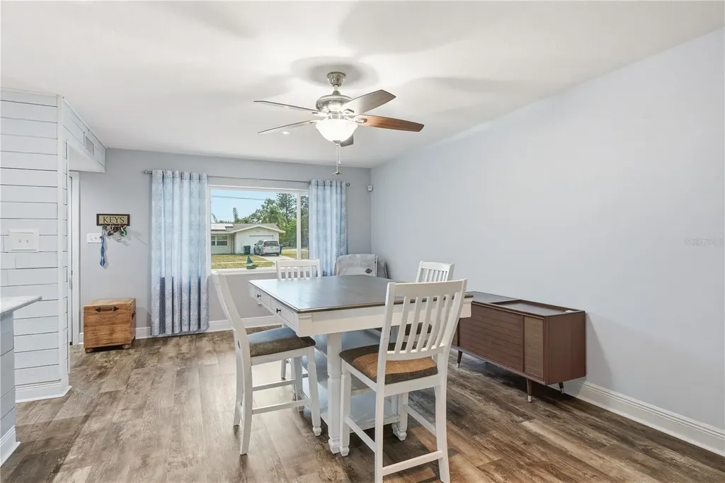 1144 Woodbrook Drive Largo FL 33770