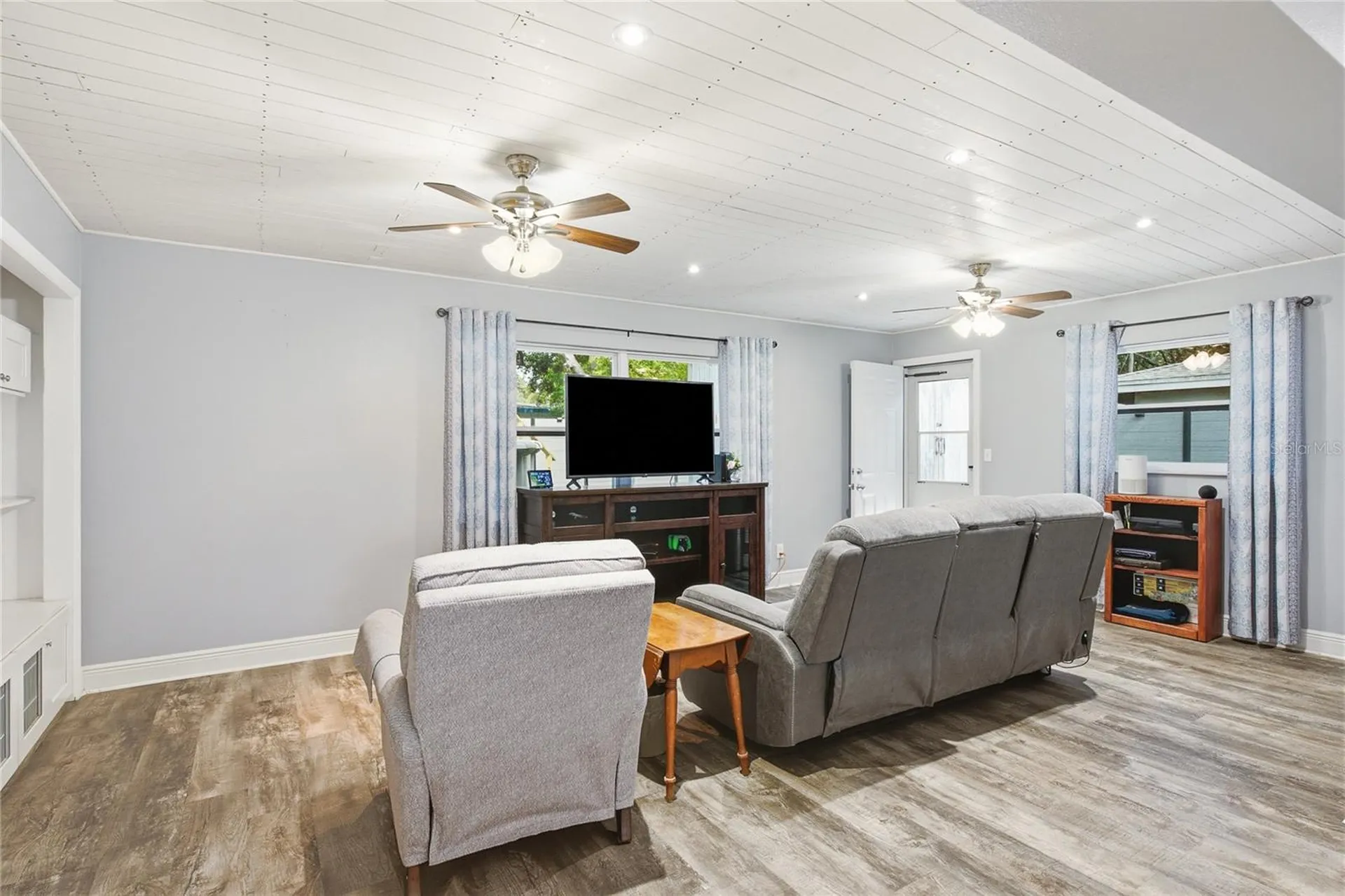 1144 Woodbrook Drive Largo FL 33770
