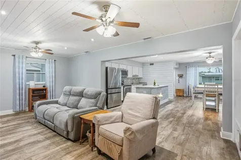 1144 Woodbrook Drive Largo FL 33770