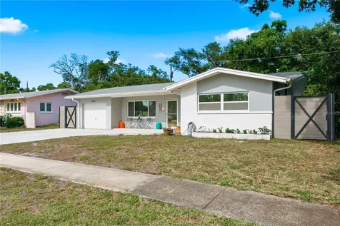 1144 Woodbrook Drive Largo FL 33770