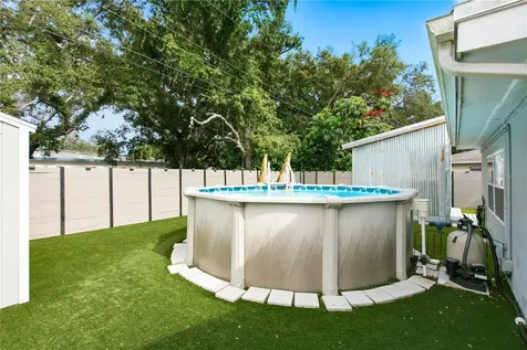 1144 Woodbrook Drive Largo FL 33770