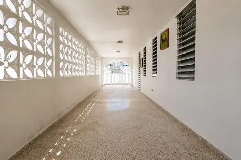 2 Villa Recreo Yabucoa PR 00767