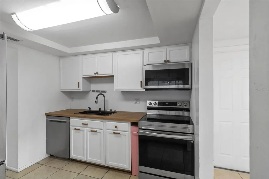 3327 Garfield Drive Holiday FL 34691