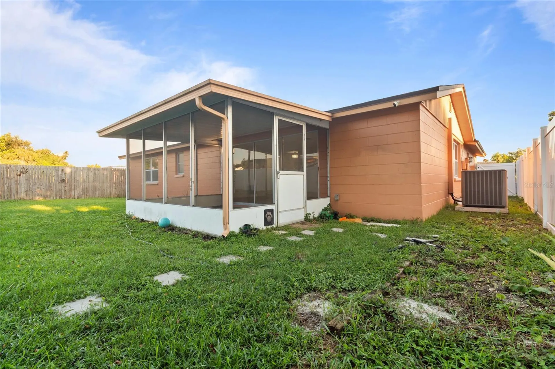 3327 Garfield Drive Holiday FL 34691