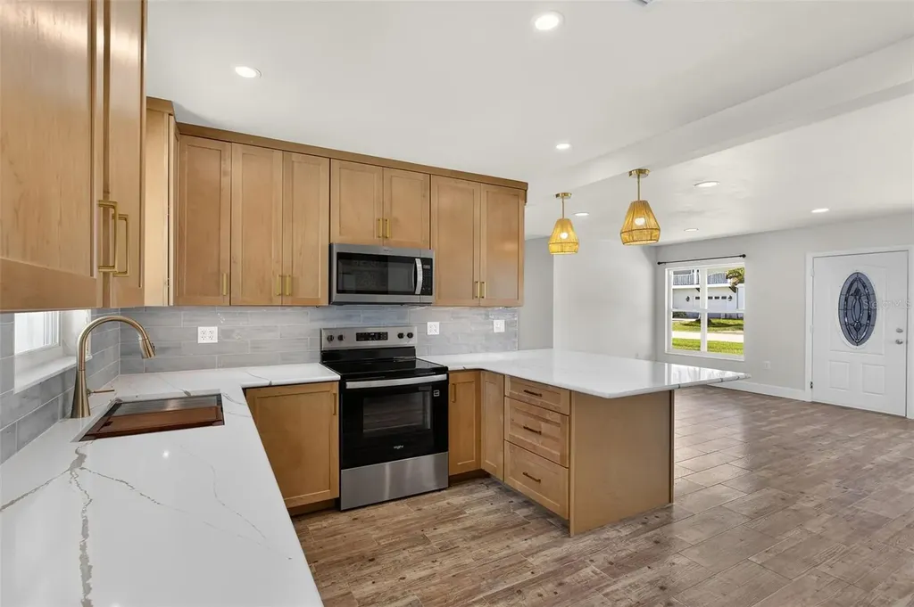 10451 Marion Street Englewood FL 34224
