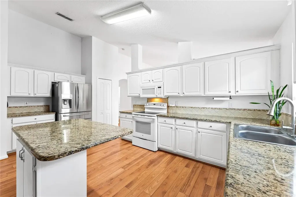 166 Savannah Park Loop Casselberry FL 32707