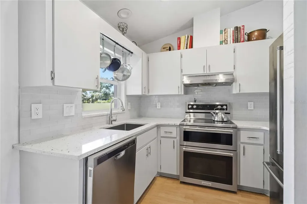 5031 Preston Way Sarasota FL 34232