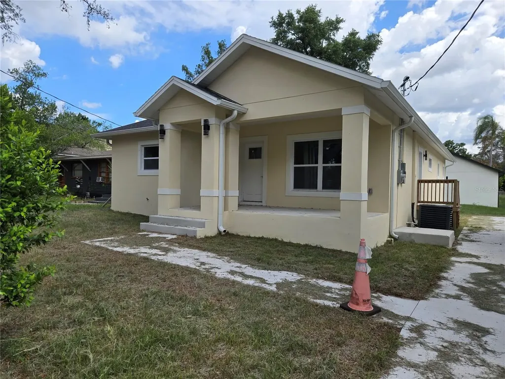 704 E Orchid Avenue Tampa FL 33612