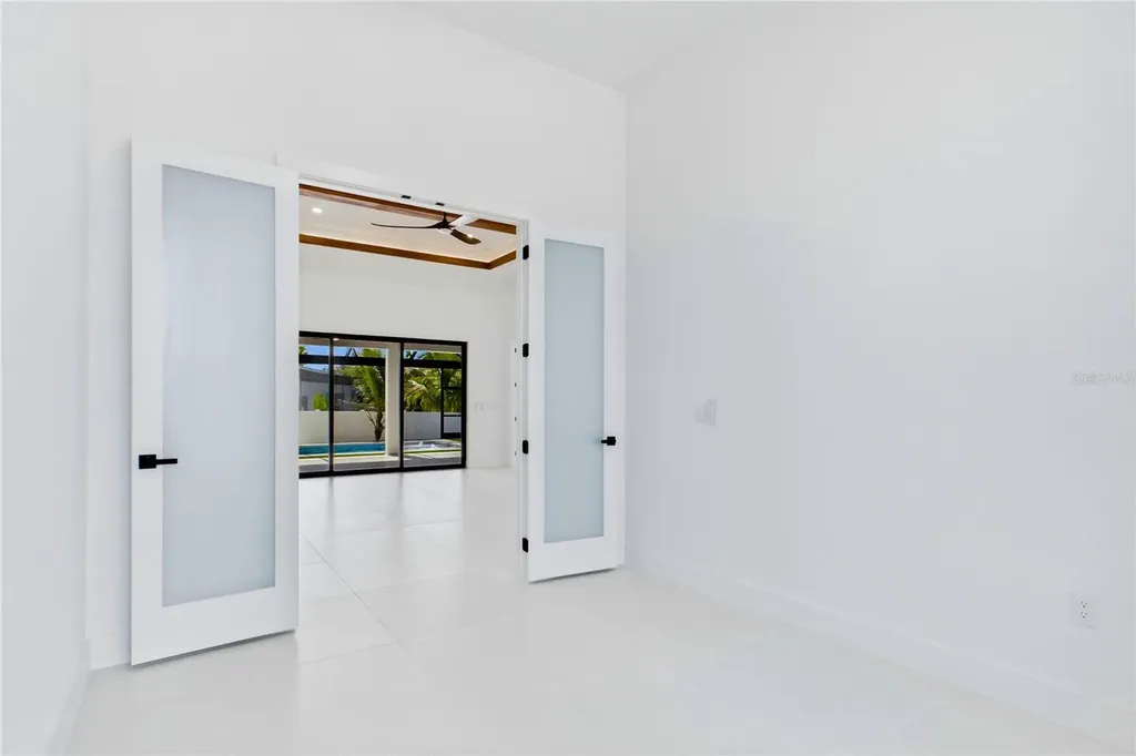 4627 SW 17th Avenue Cape Coral FL 33914