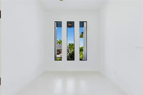 4627 SW 17th Avenue Cape Coral FL 33914
