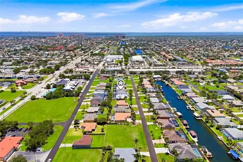 4627 SW 17th Avenue Cape Coral FL 33914