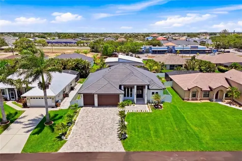 4627 SW 17th Avenue Cape Coral FL 33914