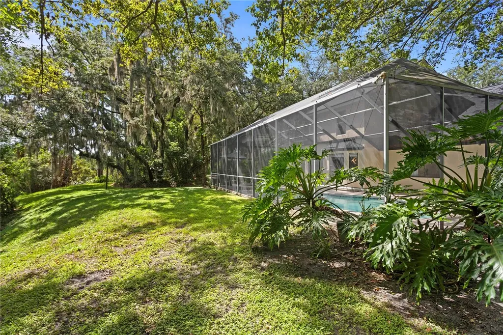 7210 Hammet Road Tampa FL 33647