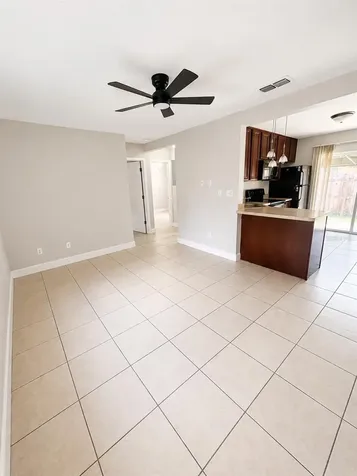 2266 Raeford Road Orlando FL 32806