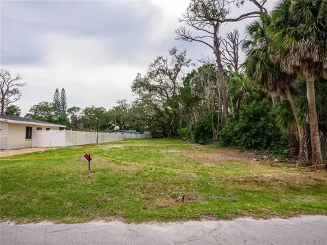 7751 Pier Road Port Richey FL 34668