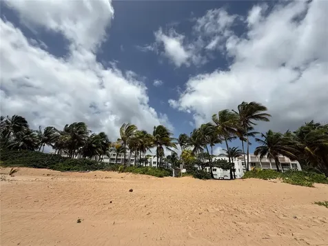 968 Road Las Picuas Rio Grande PR 00745
