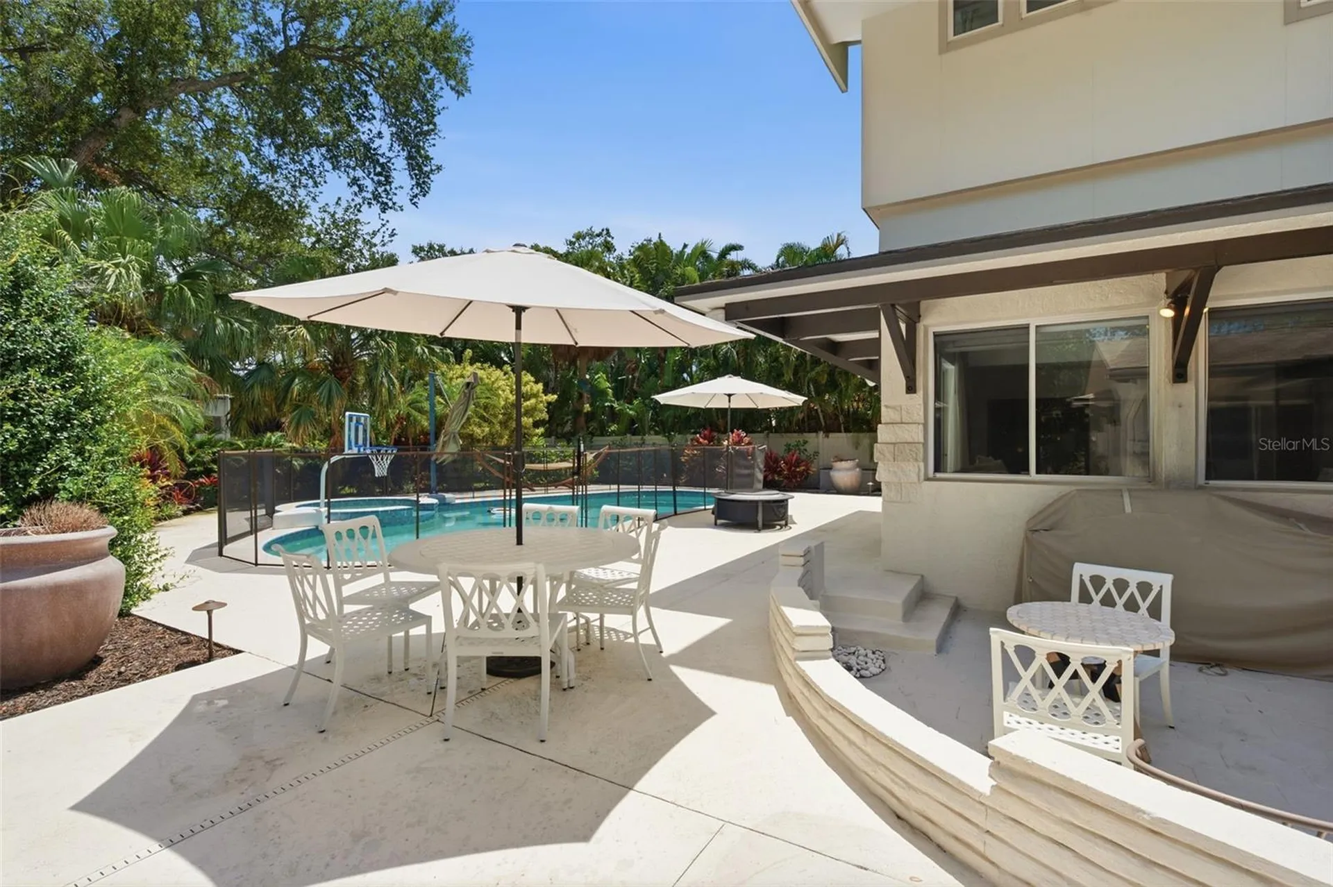 141 Giralda Boulevard NE St Petersburg FL 33704