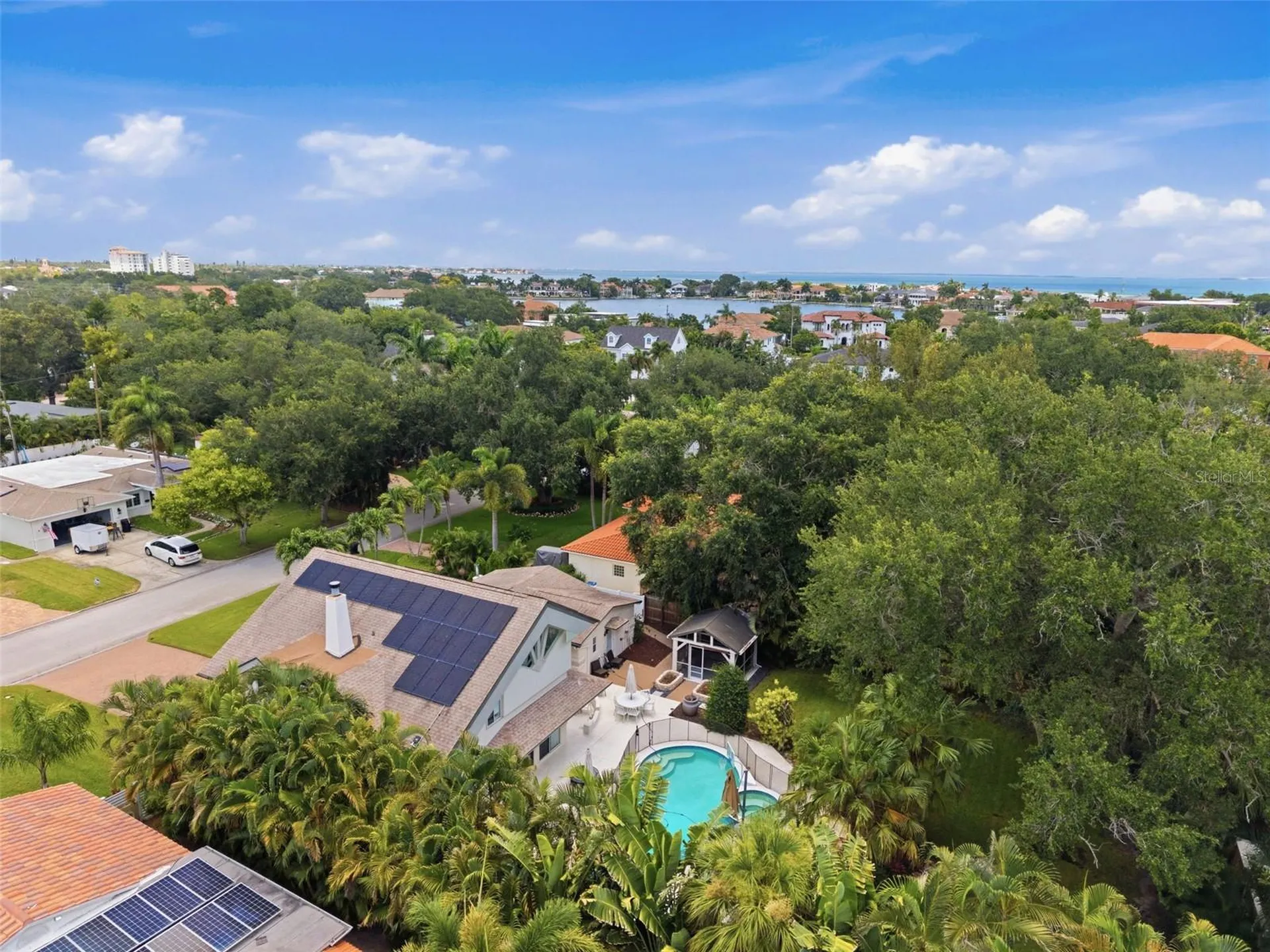 141 Giralda Boulevard NE St Petersburg FL 33704