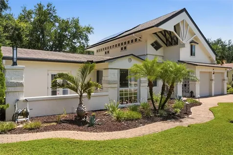 141 Giralda Boulevard NE St Petersburg FL 33704