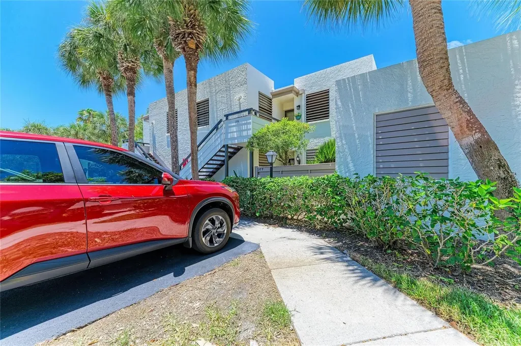 376 Springdale Drive Bradenton FL 34210