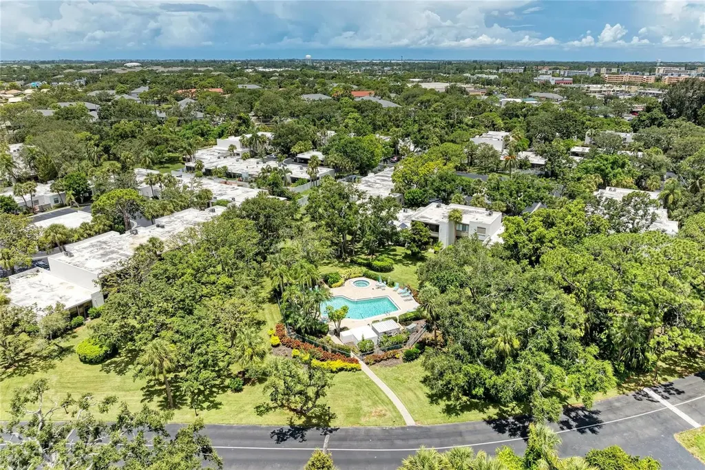 376 Springdale Drive Bradenton FL 34210