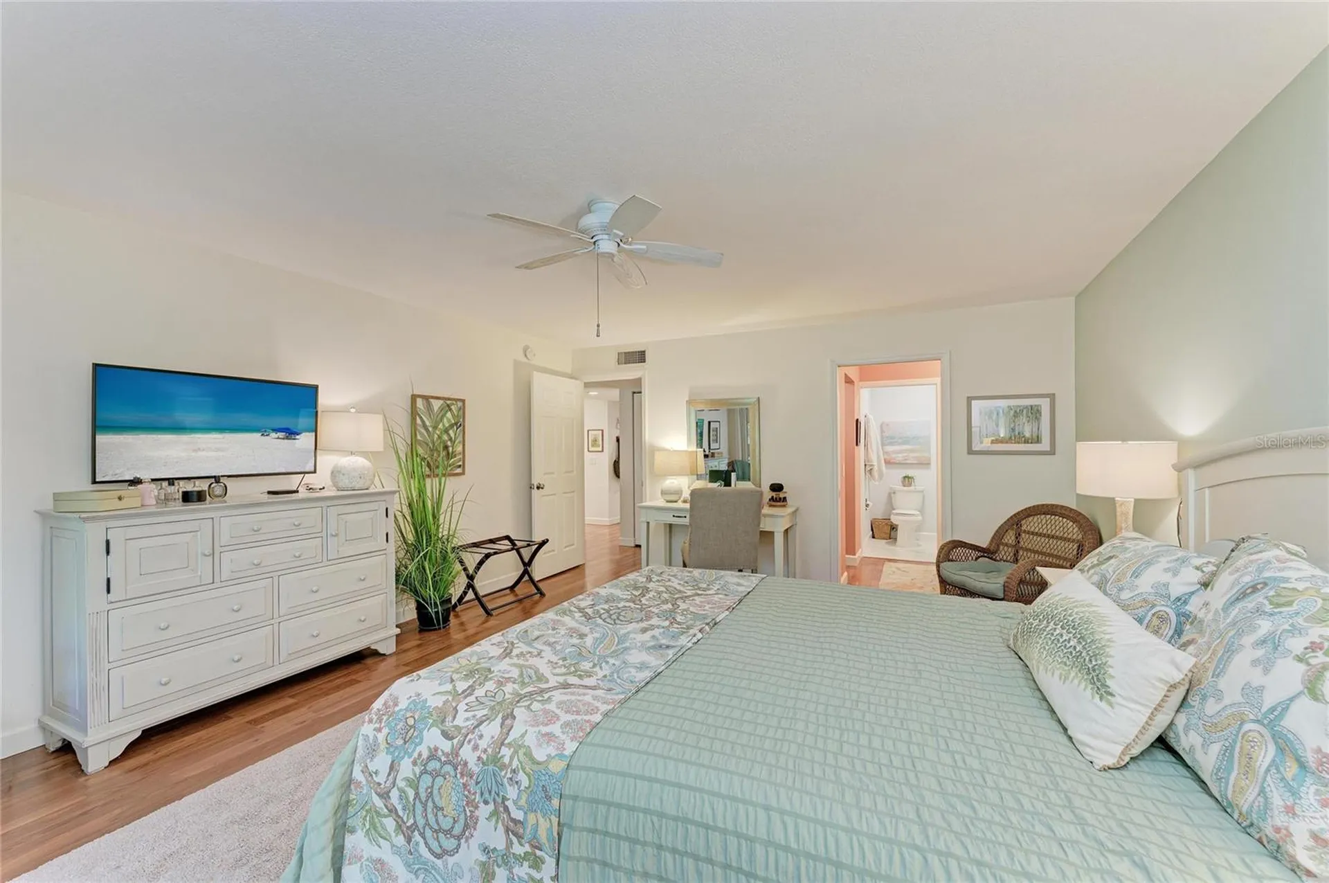 376 Springdale Drive Bradenton FL 34210