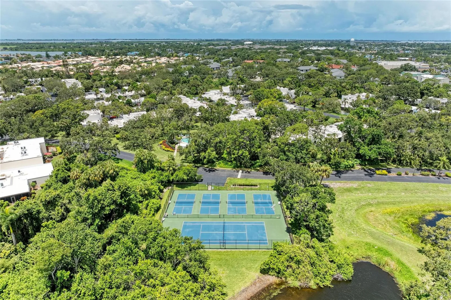 376 Springdale Drive Bradenton FL 34210
