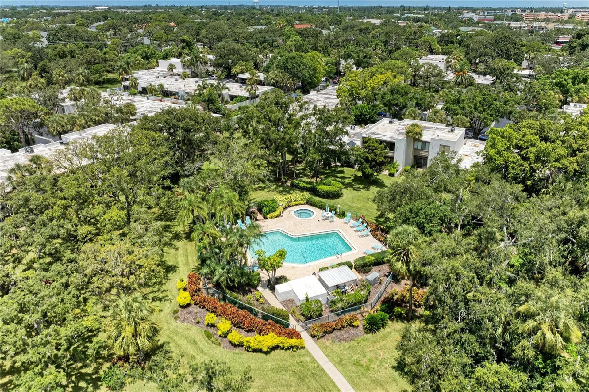 376 Springdale Drive Bradenton FL 34210