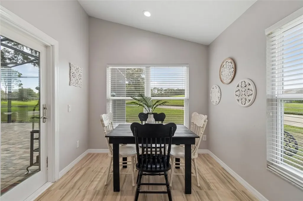 18868 Maisons Drive Lutz FL 33558