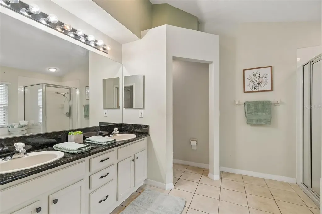 18868 Maisons Drive Lutz FL 33558