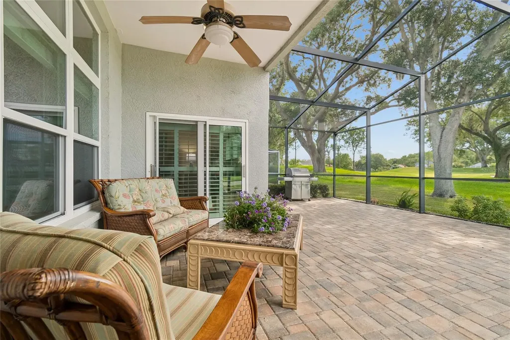 18868 Maisons Drive Lutz FL 33558
