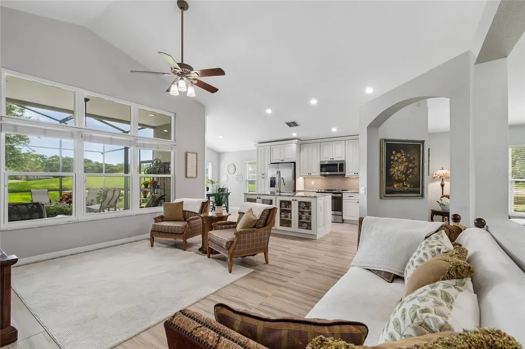 18868 Maisons Drive Lutz FL 33558