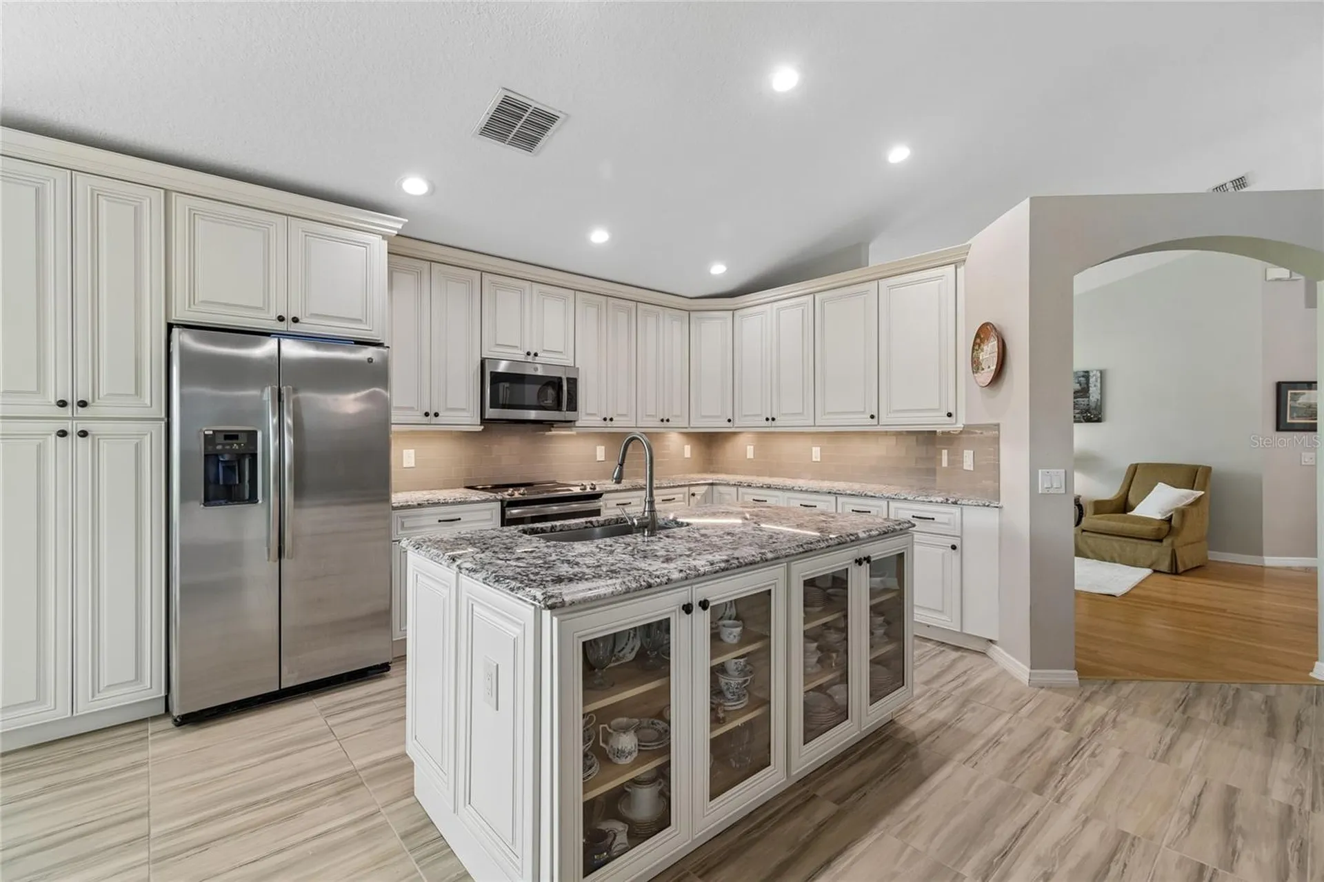 18868 Maisons Drive Lutz FL 33558
