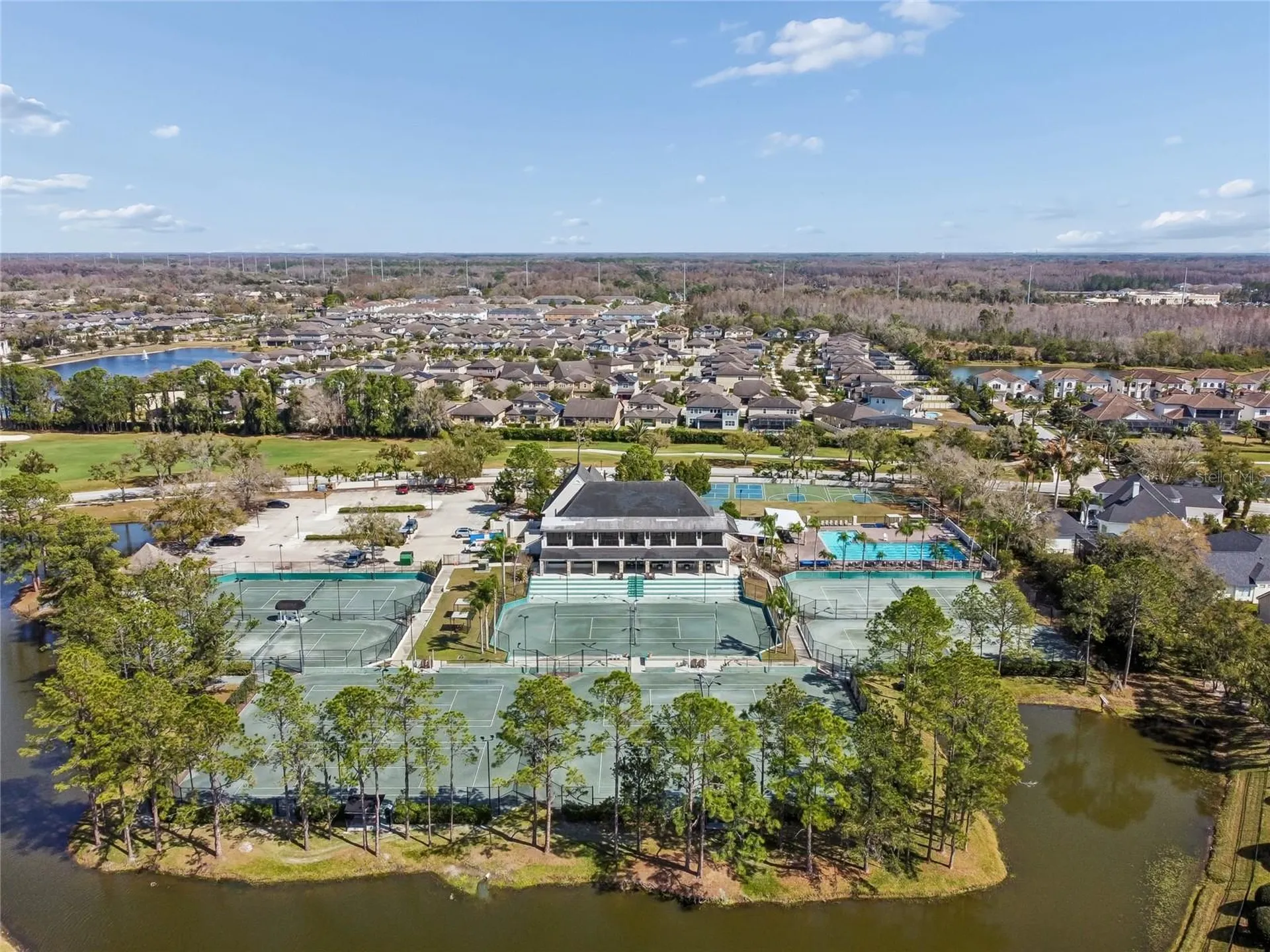 18868 Maisons Drive Lutz FL 33558