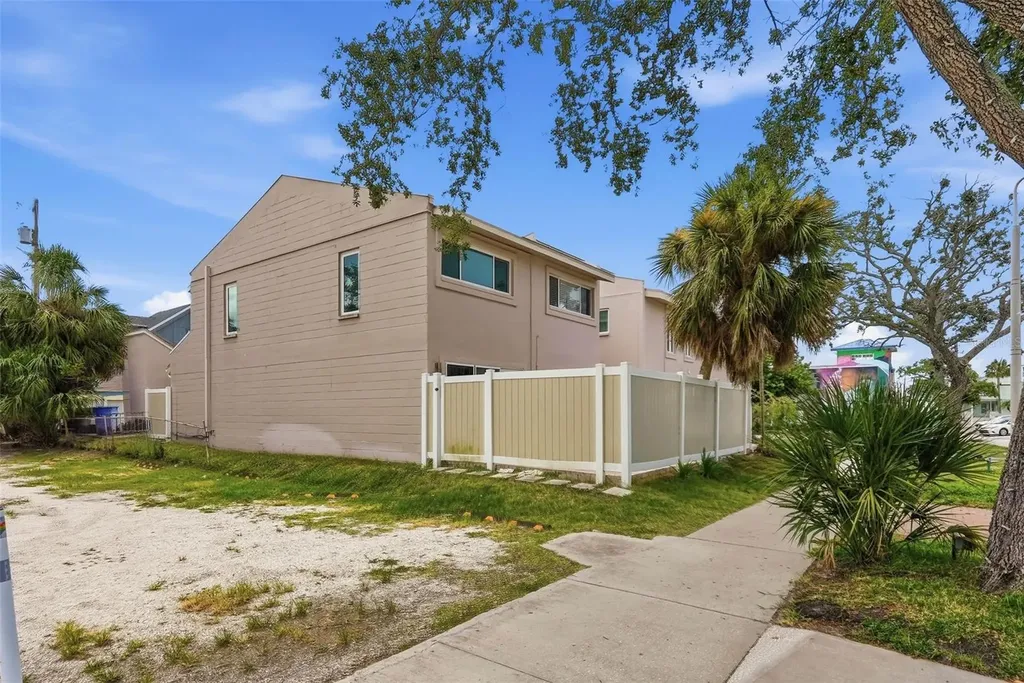 3120 Beach Boulevard S Gulfport FL 33707