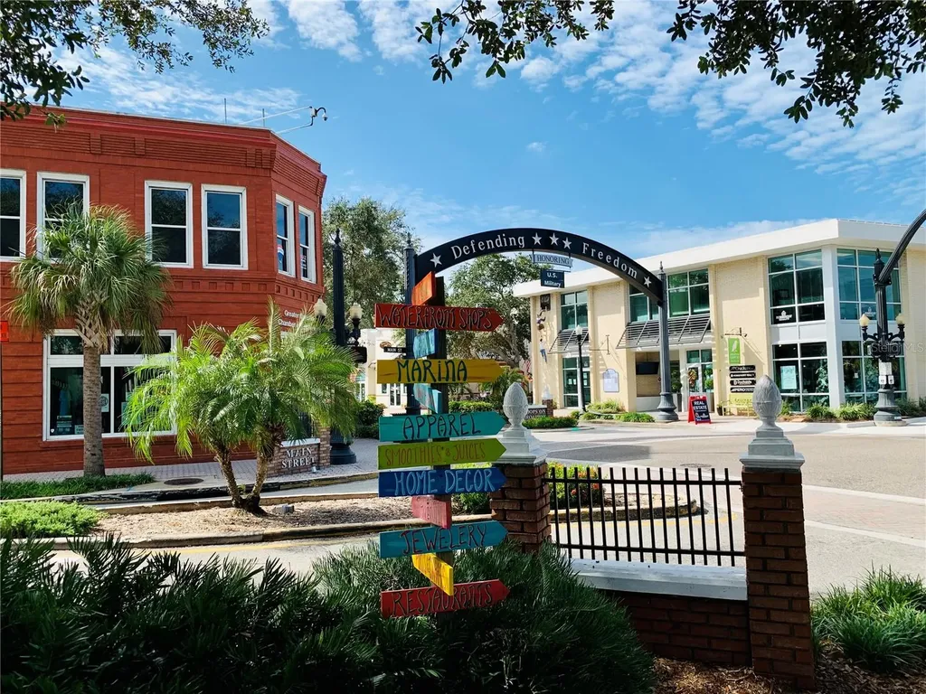 1701 Pinehurst Road Dunedin FL 34698