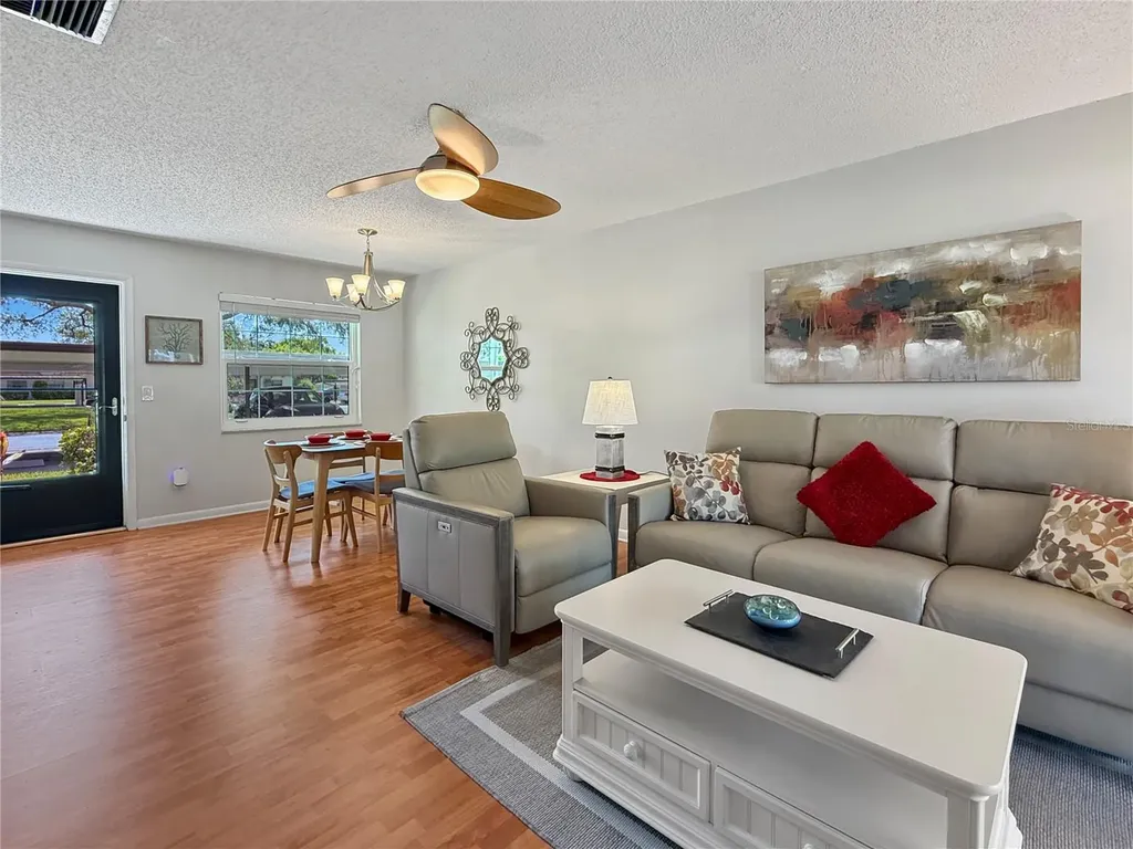 1701 Pinehurst Road Dunedin FL 34698