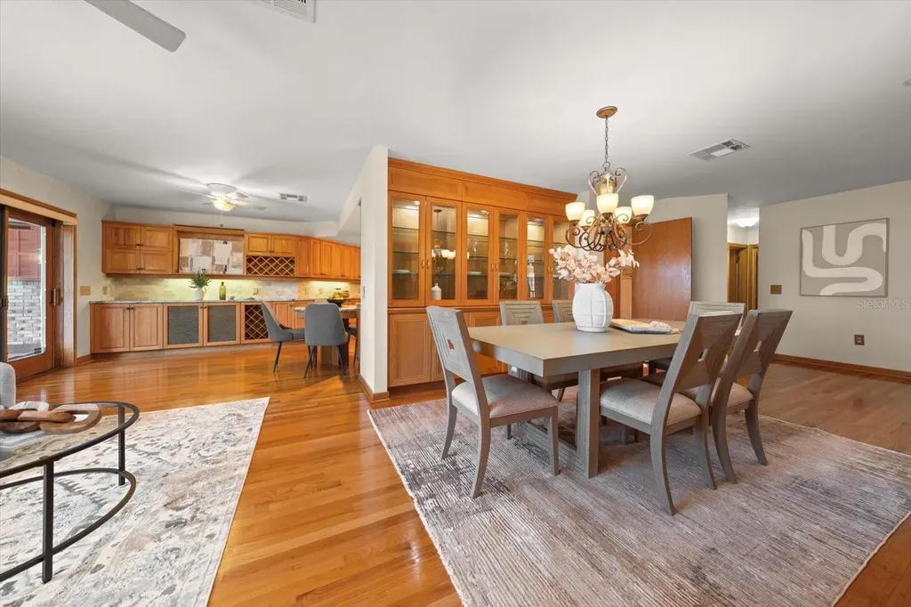 220 Harbor View Lane Largo FL 33770