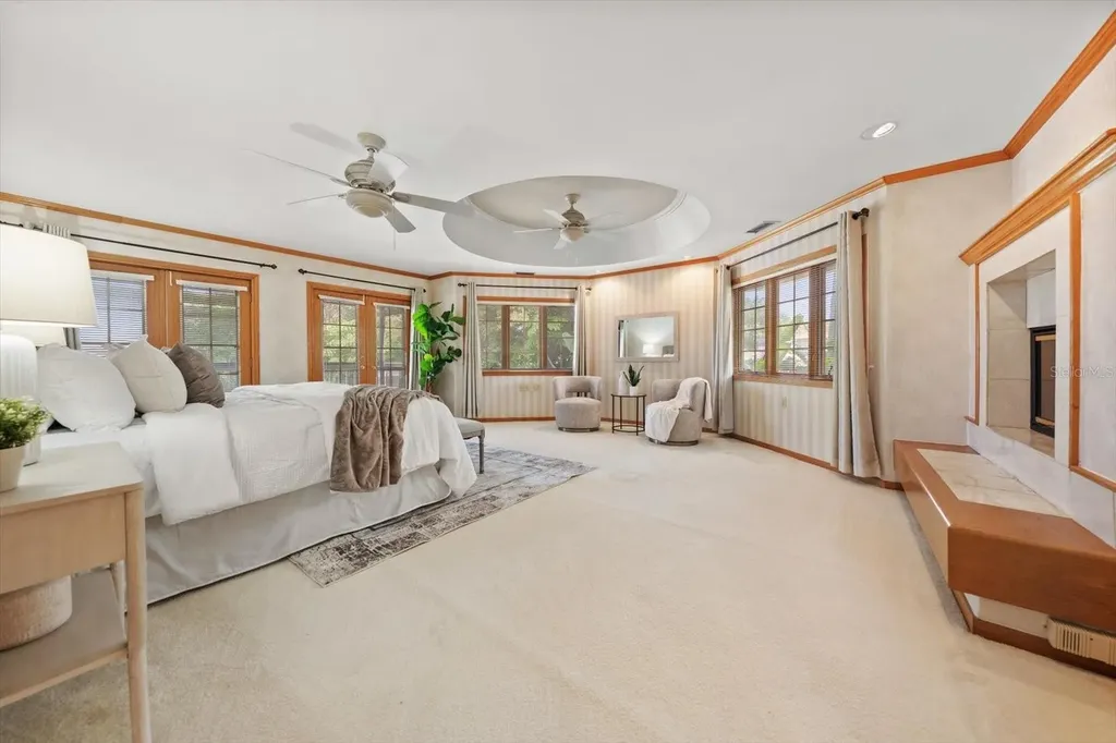 220 Harbor View Lane Largo FL 33770