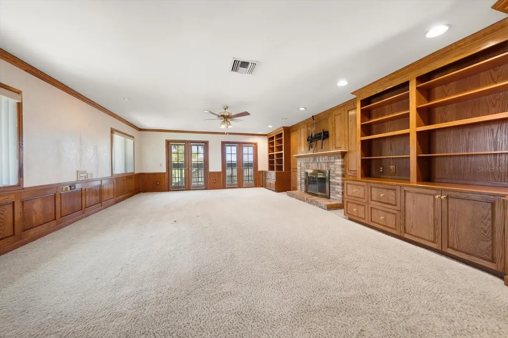220 Harbor View Lane Largo FL 33770